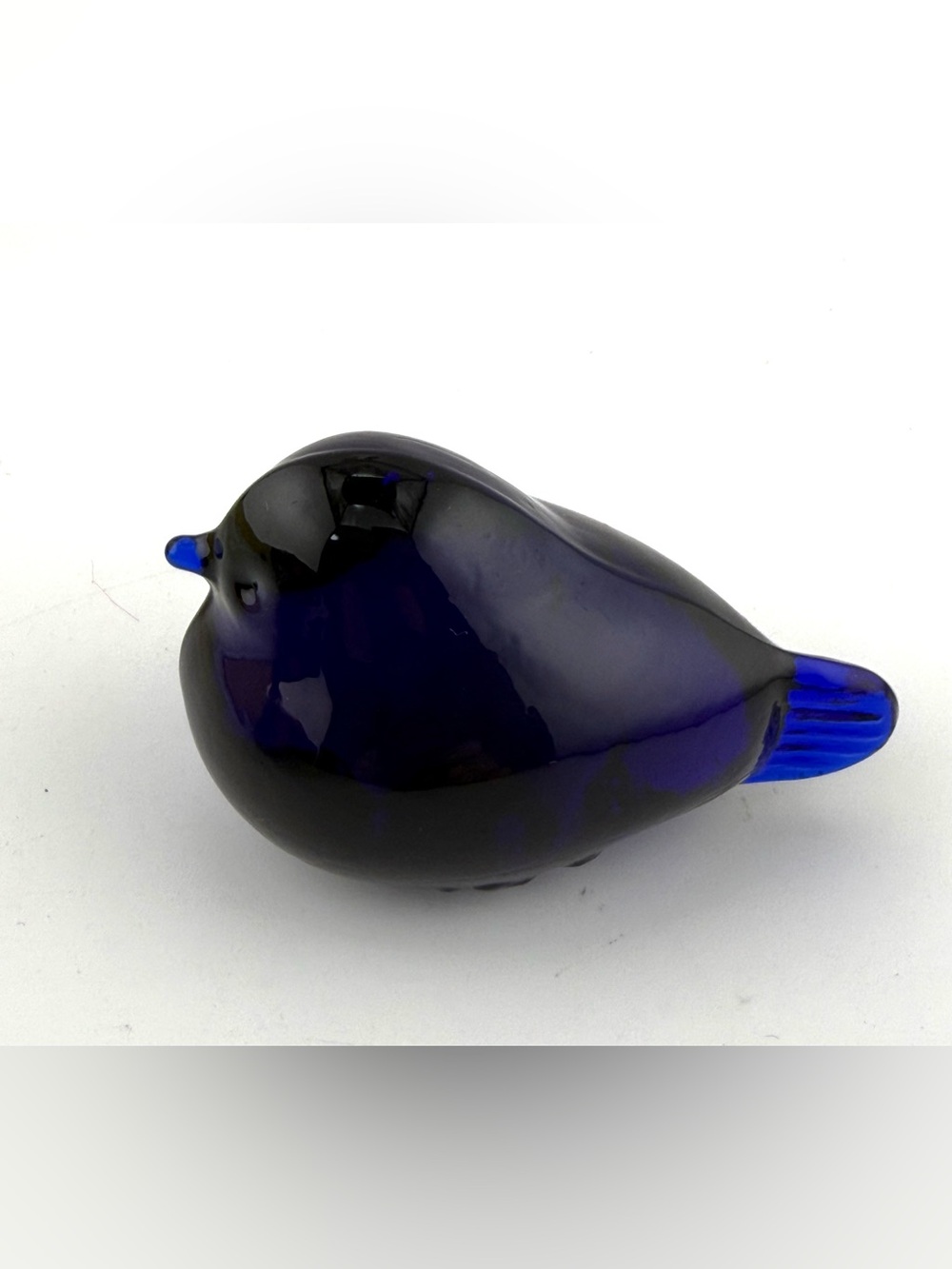 Vintage Reijmyre Sweden Tyko Axelsson Cobalt Blue Glass Bird Figurine 2.75"